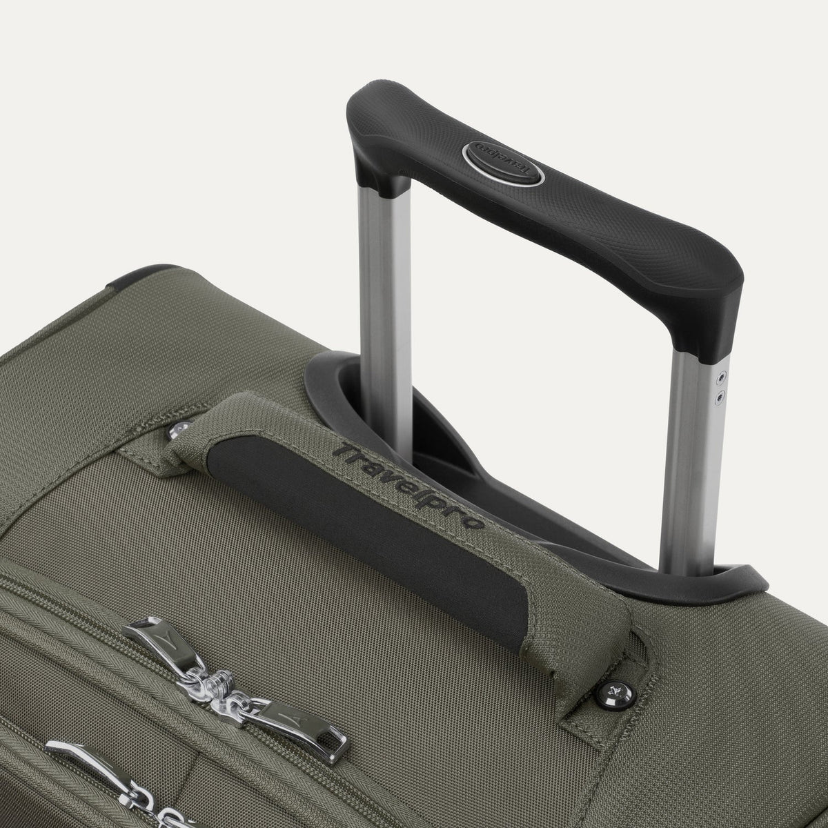 Maxlite® 5 Carry-On Rollaboard®
