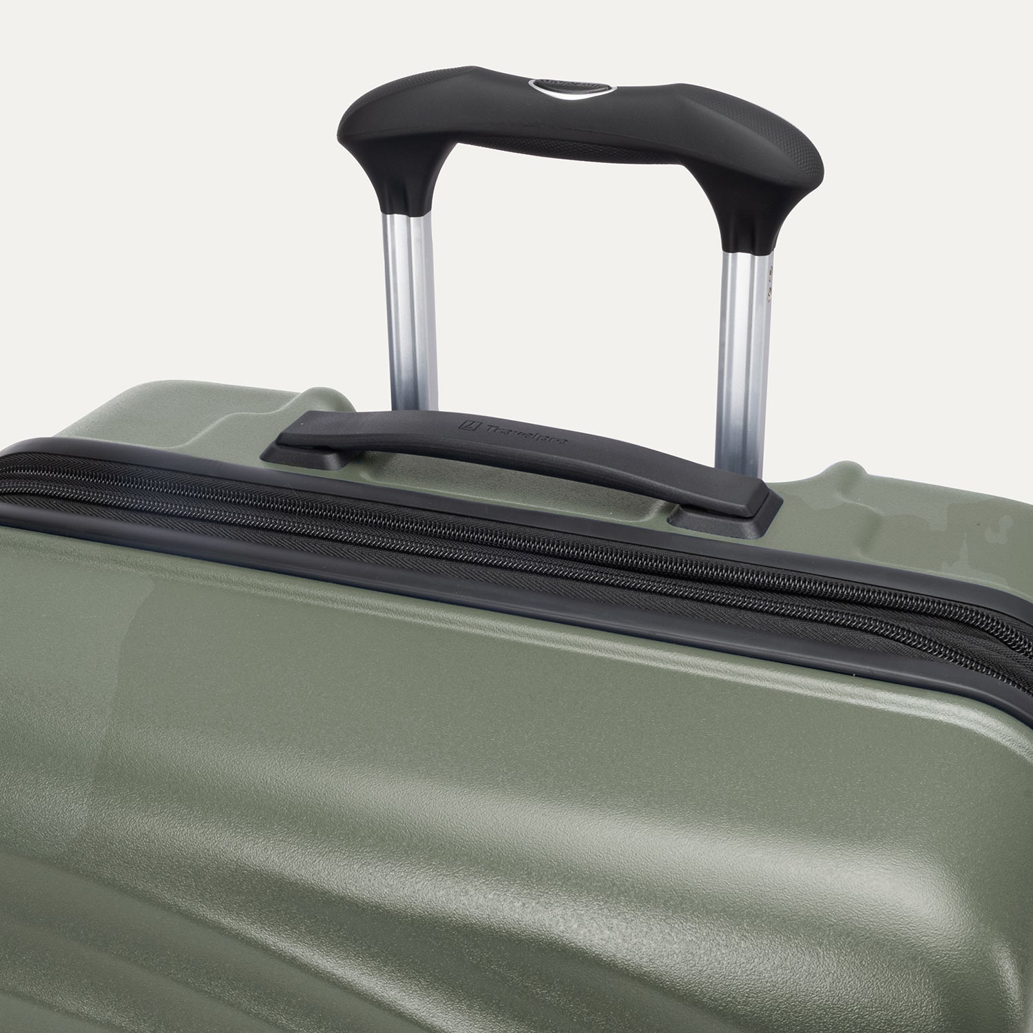 Maxlite® Air V2 Medium Check-In Hardside Spinner