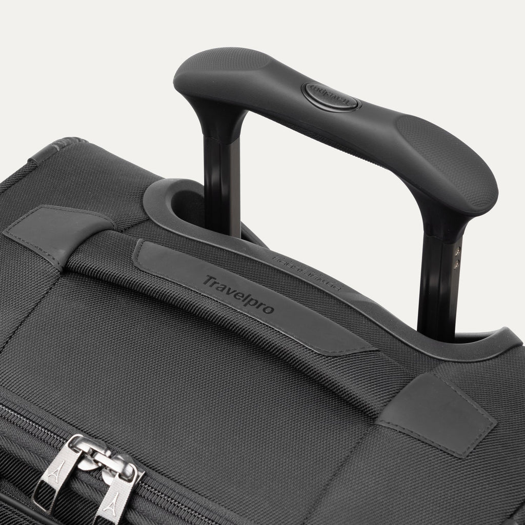 Crew™ Classic Carry-On / Medium Check-In Set