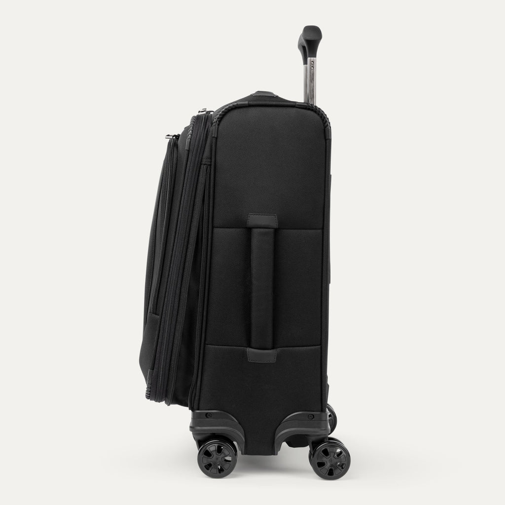 Crew™ Classic Carry-On / Large Check-In Set