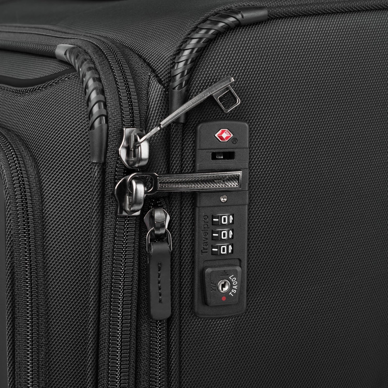 Crew™ Classic Carry- On / Medium / Large Set