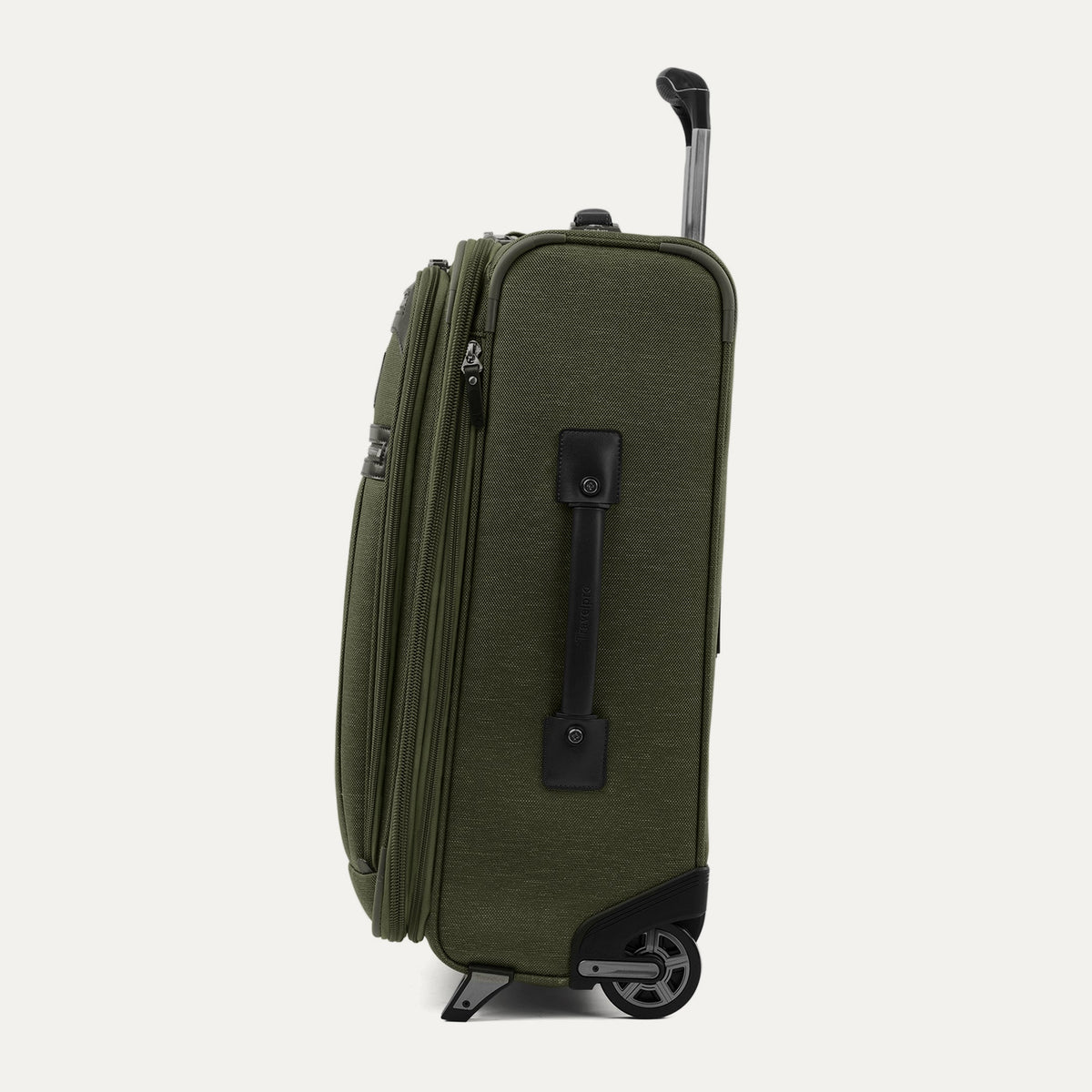 Platinum® Elite Carry-On Rollaboard®