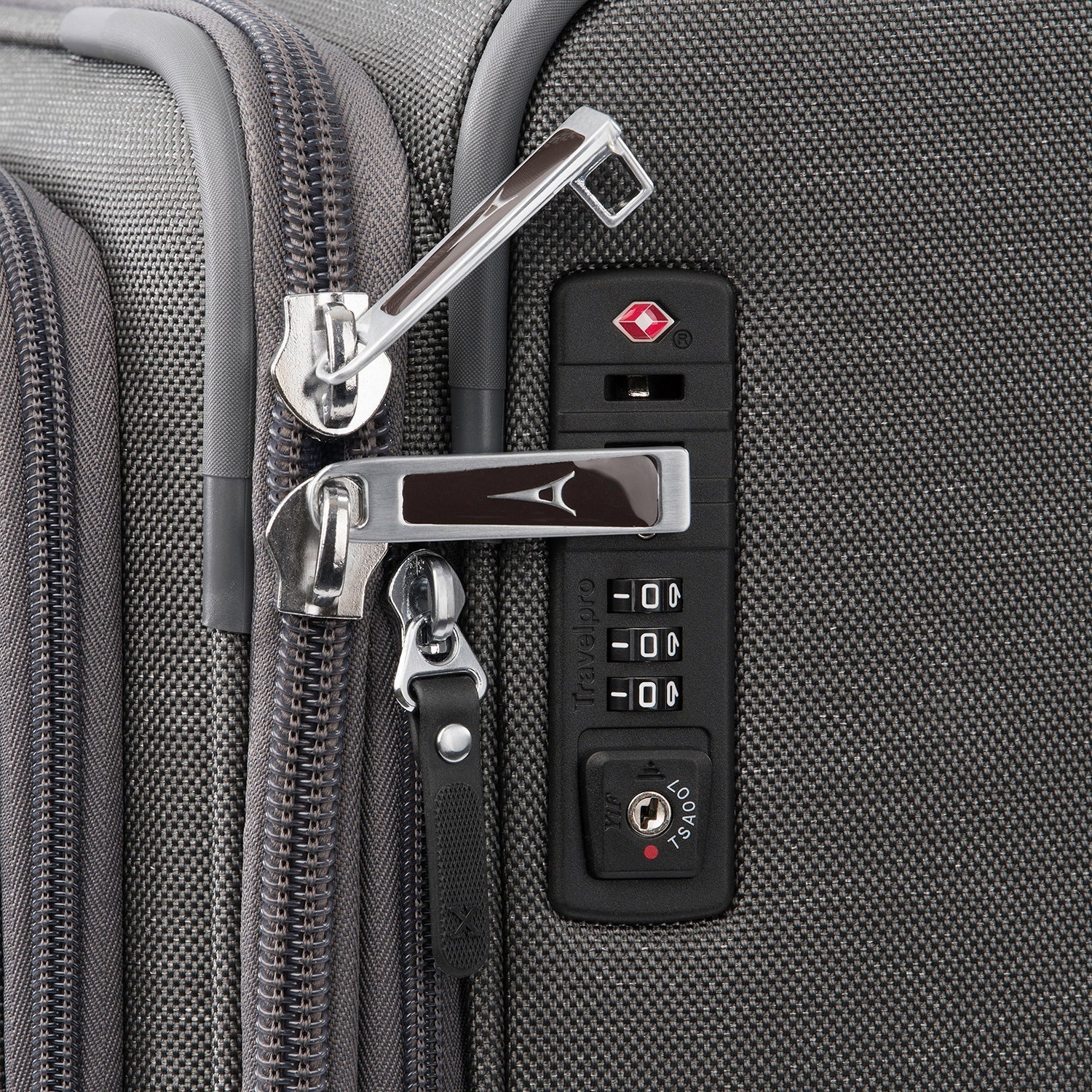 Platinum® Elite Carry-On / Medium Check-In Set