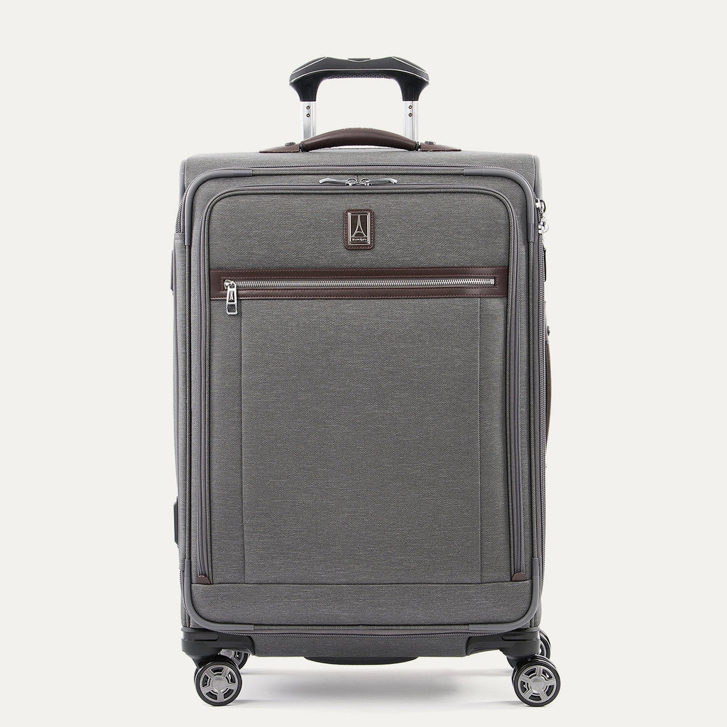 Platinum® Elite Medium Check-In Spinner