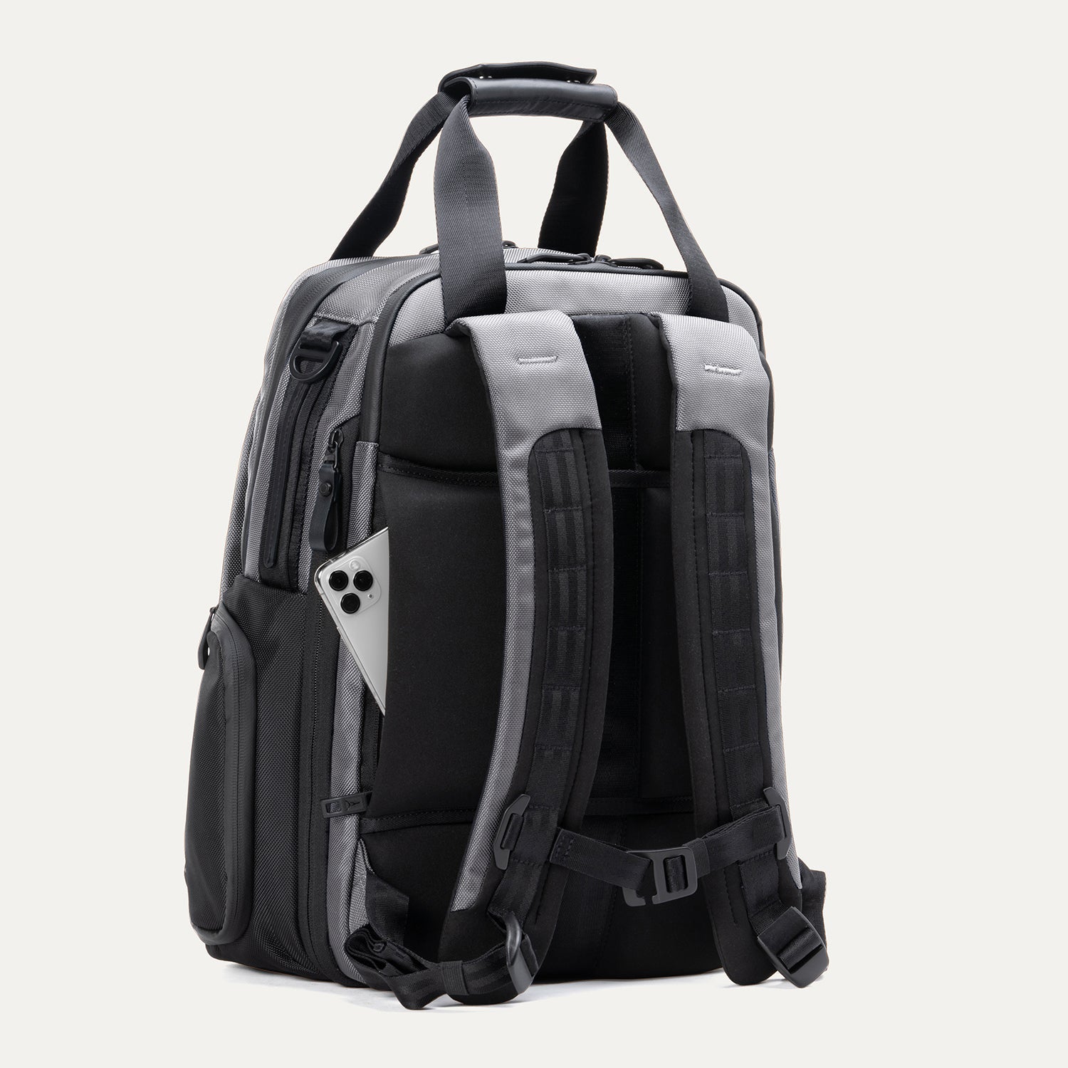 Altitude™ Medium Expandable Laptop Backpack 25-30L