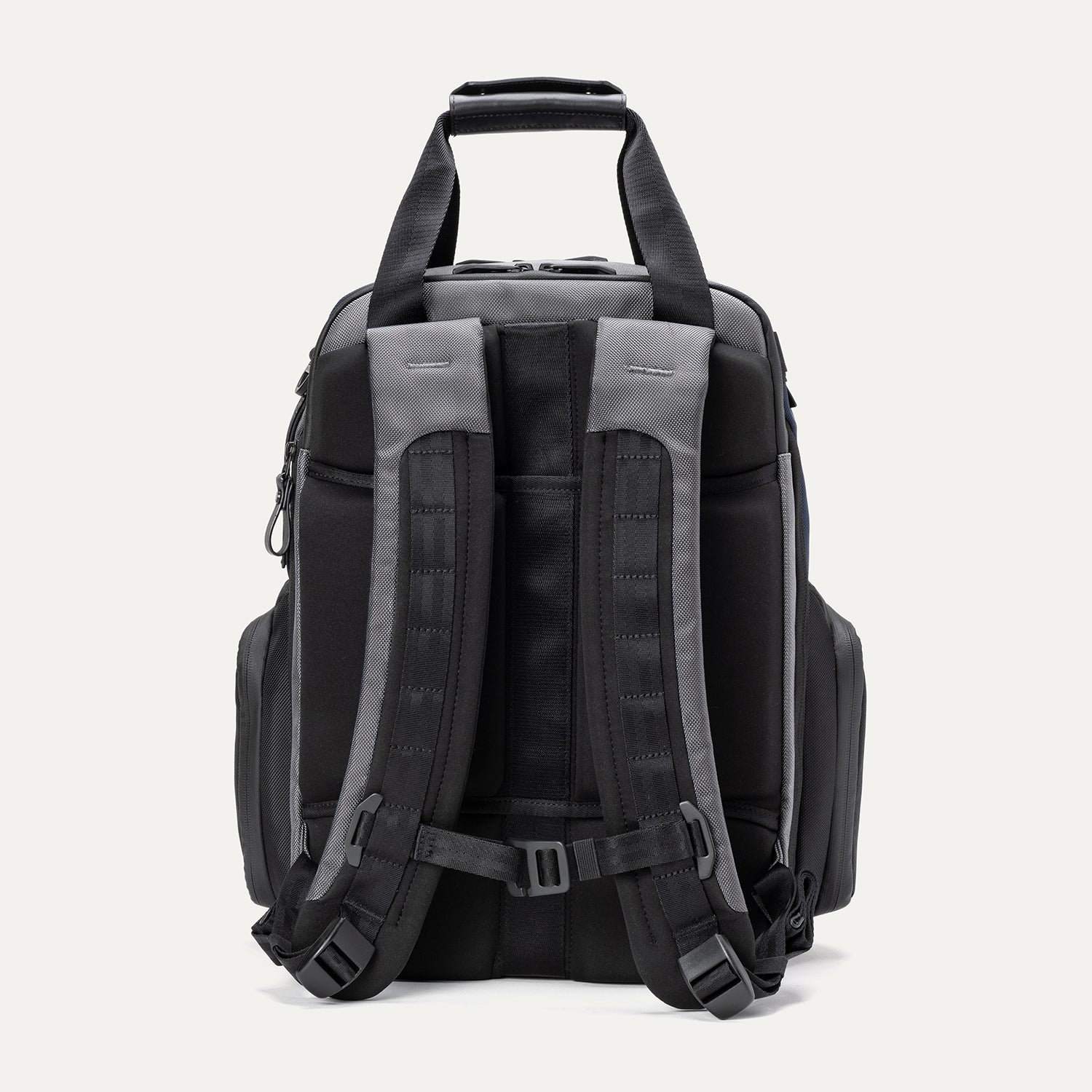 Altitude™ Medium Expandable Laptop Backpack 25-30L