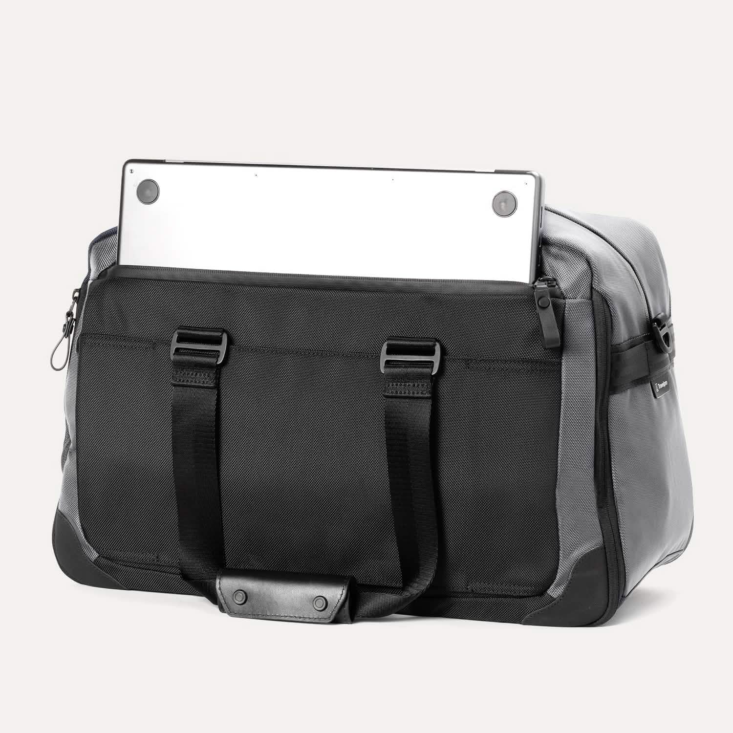 Altitude™ Double Expansion Duffel