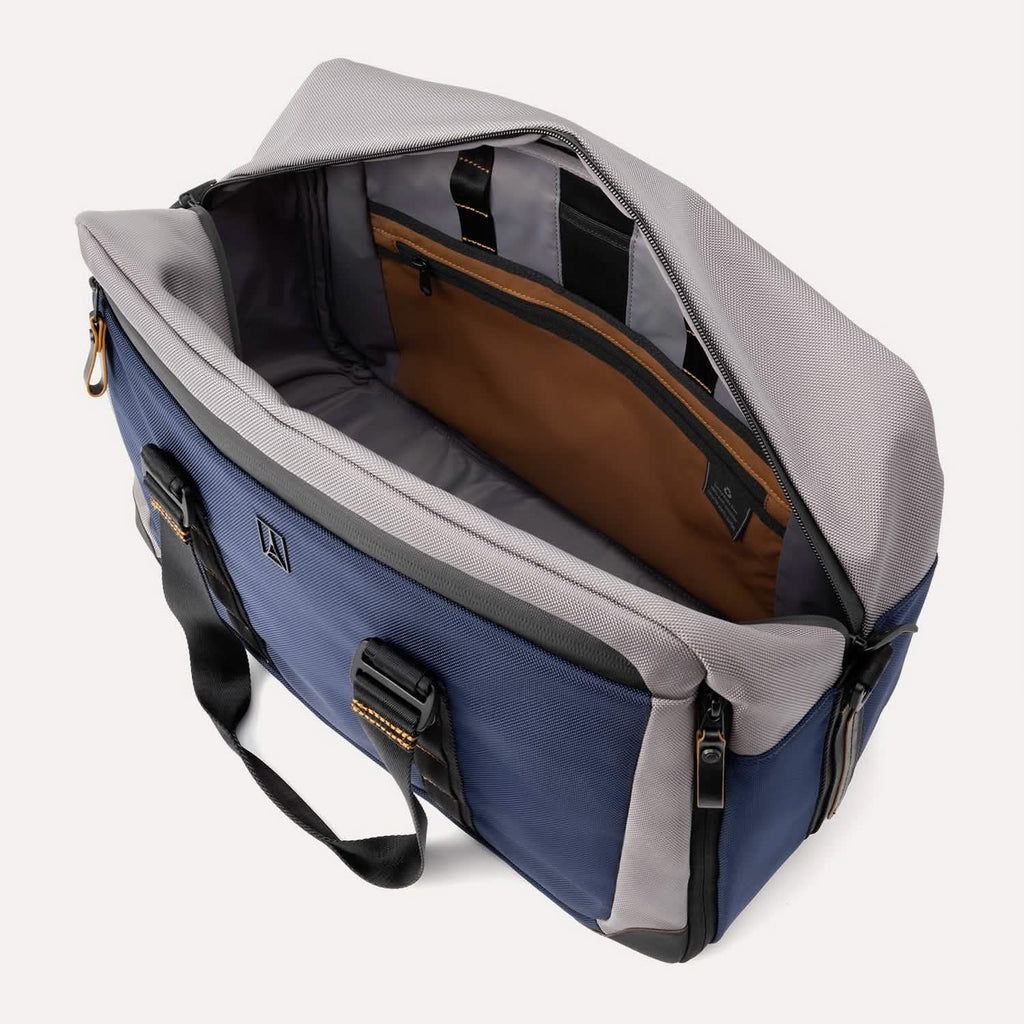 Altitude™ Double Expansion Duffel