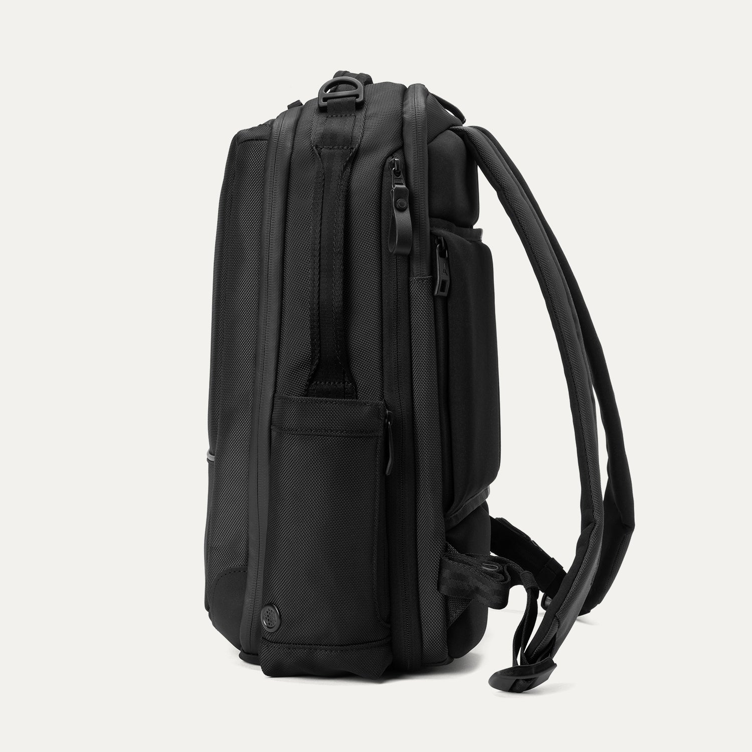 Altitude™ Slim Expandable Laptop Backpack 20-24L - Final Sale