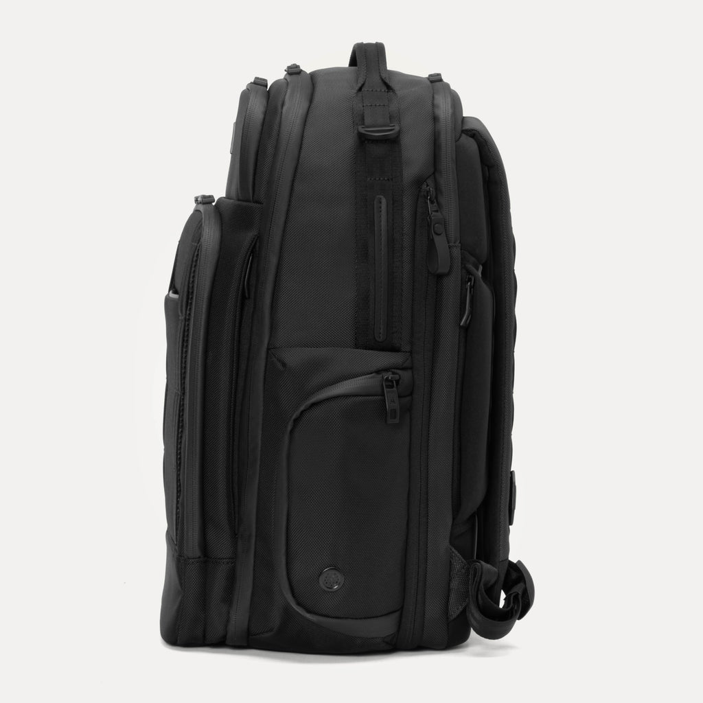 Altitude™ Large Expandable Laptop Backpack 30-36L
