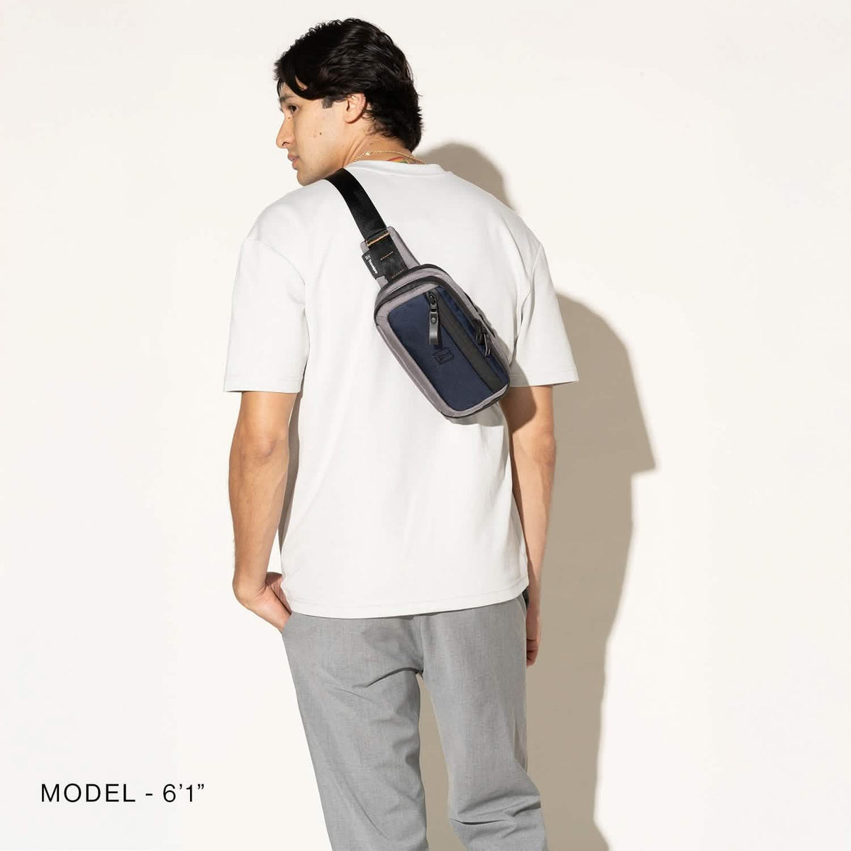 Altitude™ Sling 2L- Stellar Navy/Grey