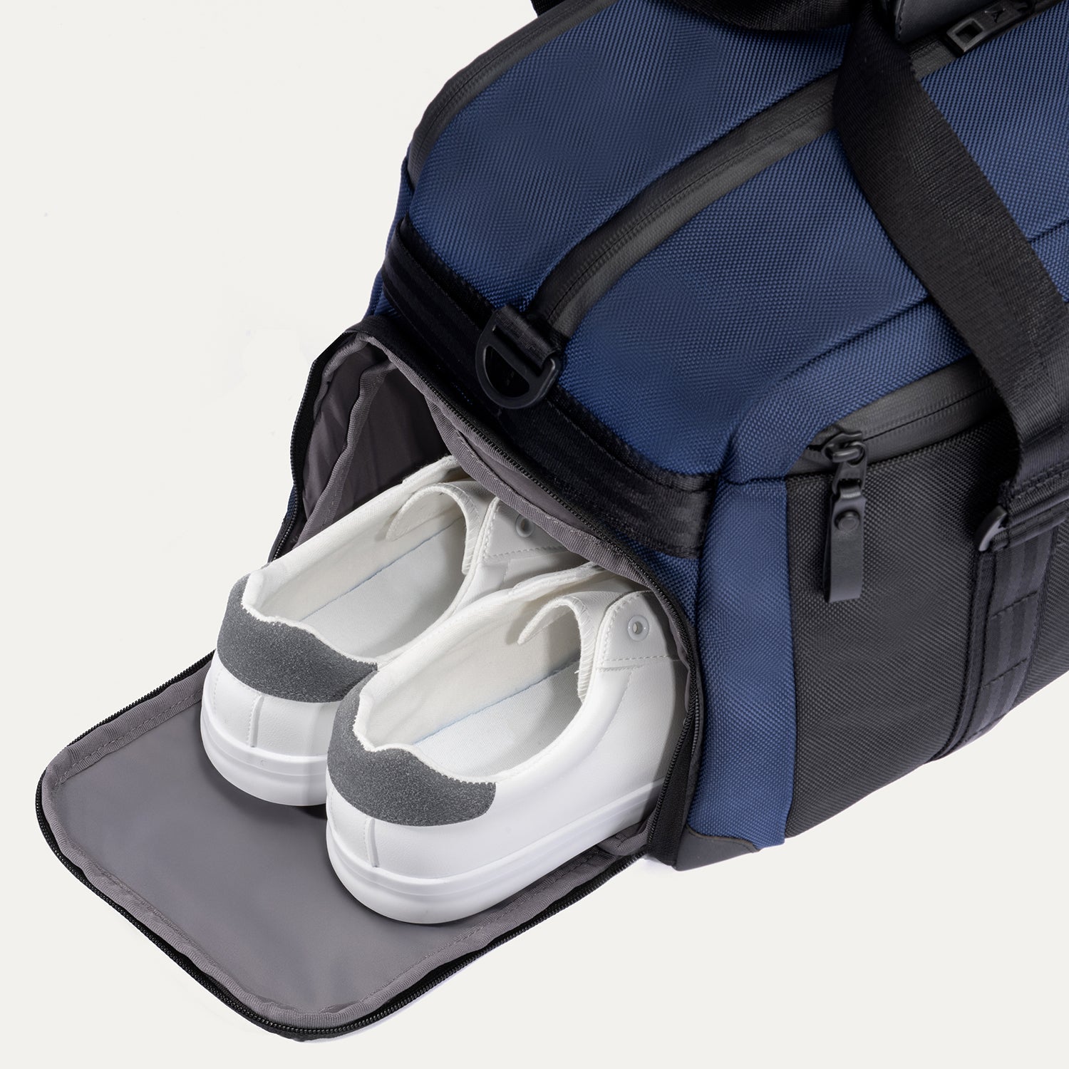 Travelpro® Altitude™ Day-to-Day Duffel - Stellar Grey