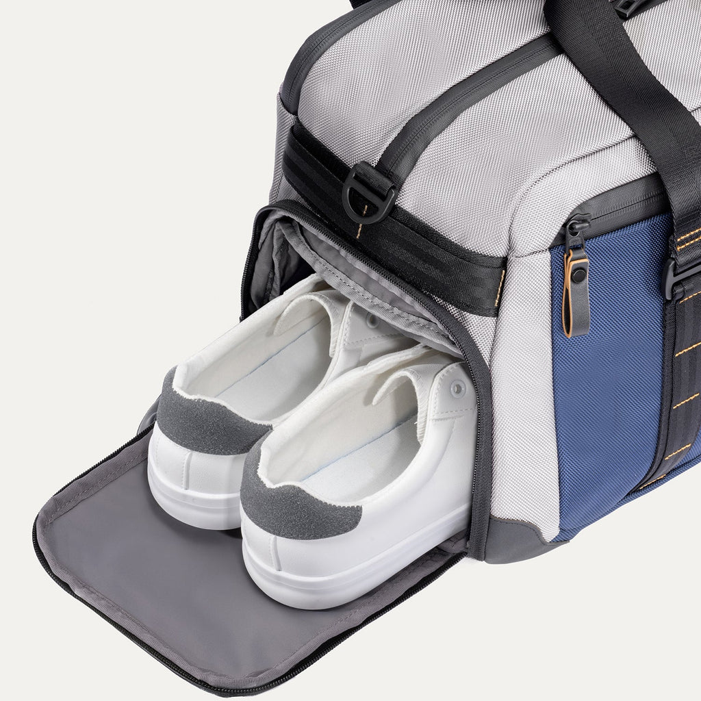 Travelpro® Altitude™ Day-to-Day Duffel - Stellar Grey