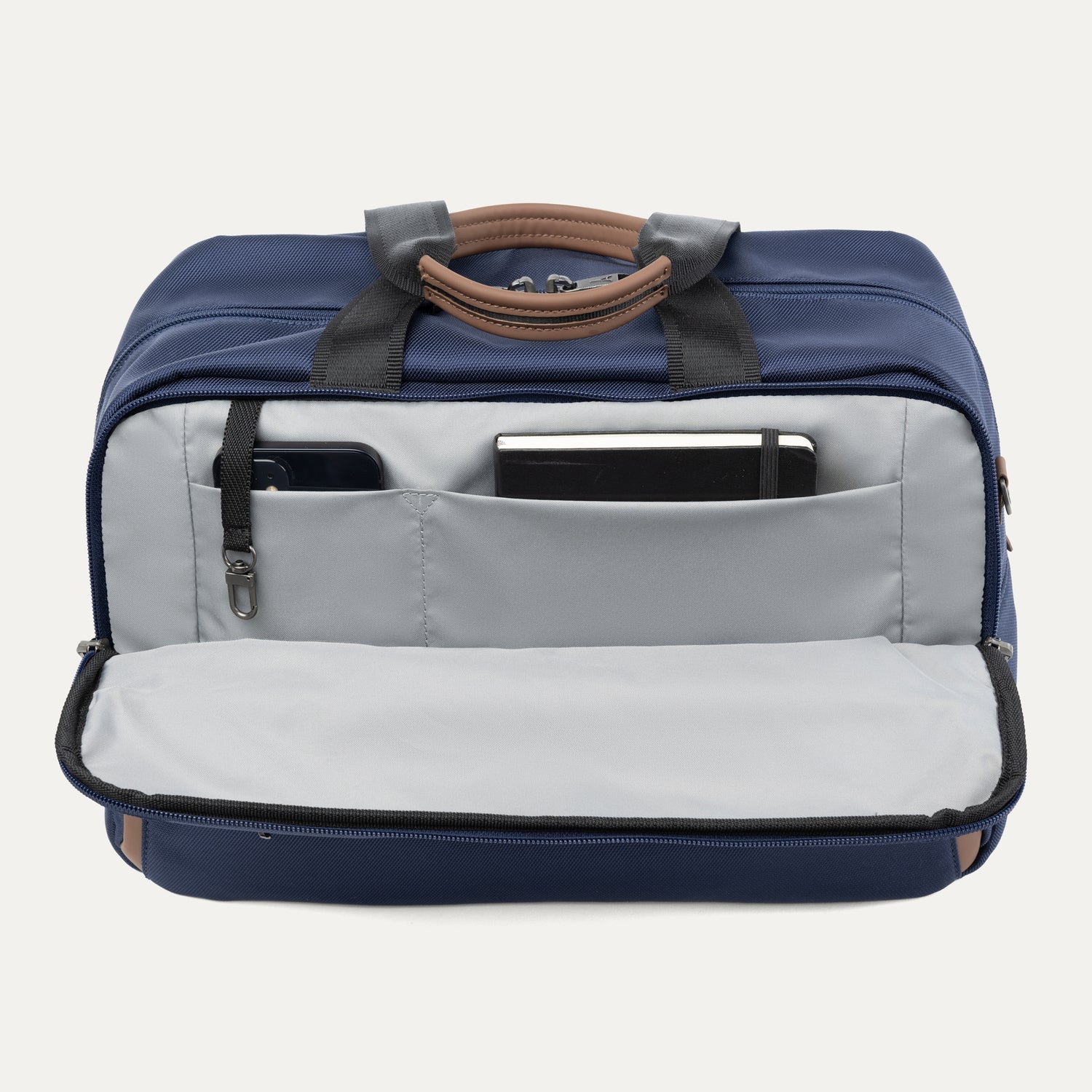 Jetsetter - Travelpro® Crew Classic Carry-On / Medium Check-In / UnderSeat Tote Set