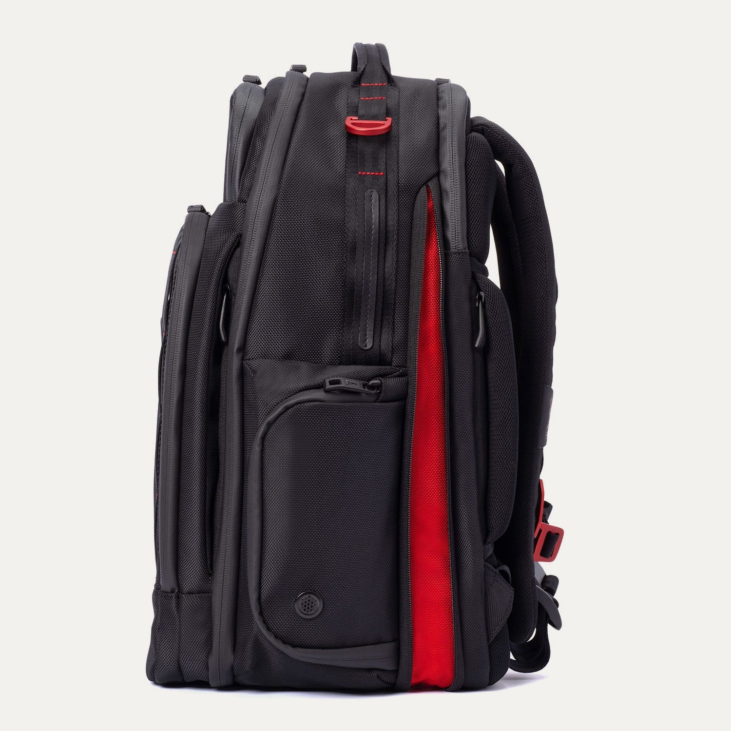 Platinum® Elite Carry-On / Travelpro® Altitude™ Large Backpack Set