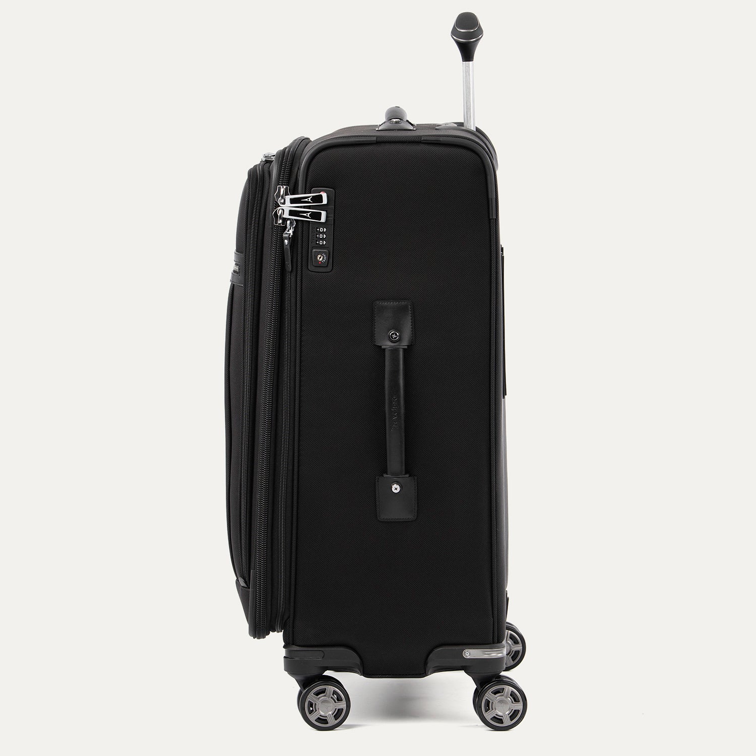 On the Move - Platinum® Elite Weekender Bag / Medium Check-In Set